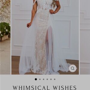 Elegant Lace Bridal Gown in White